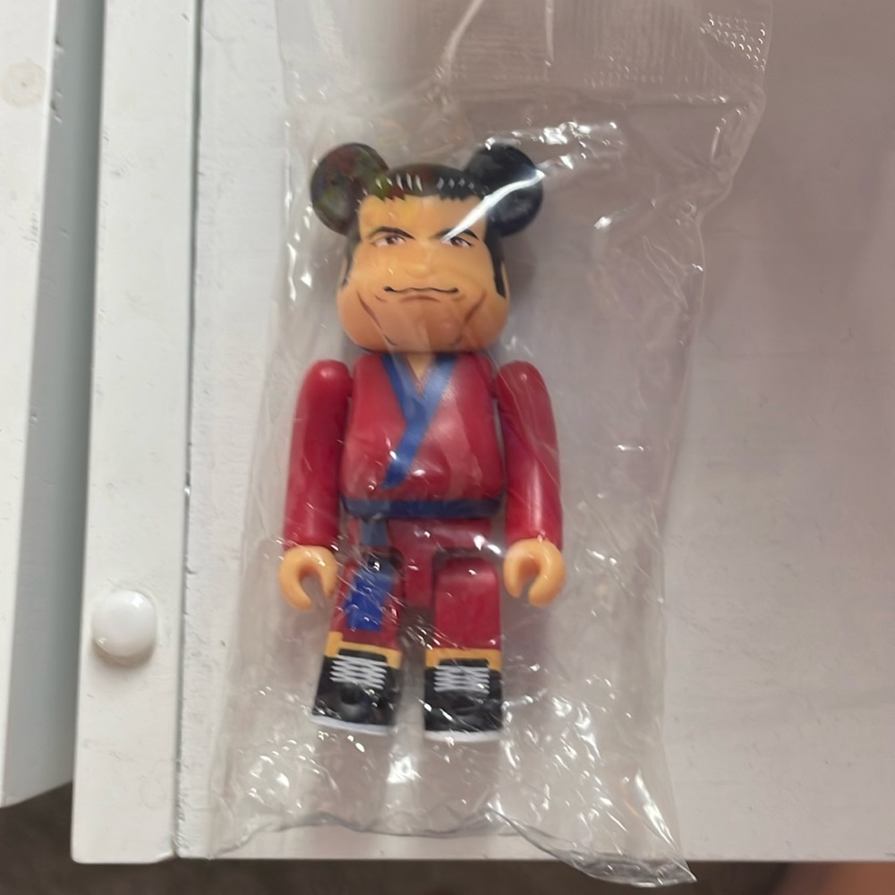 Bearbrick 100%